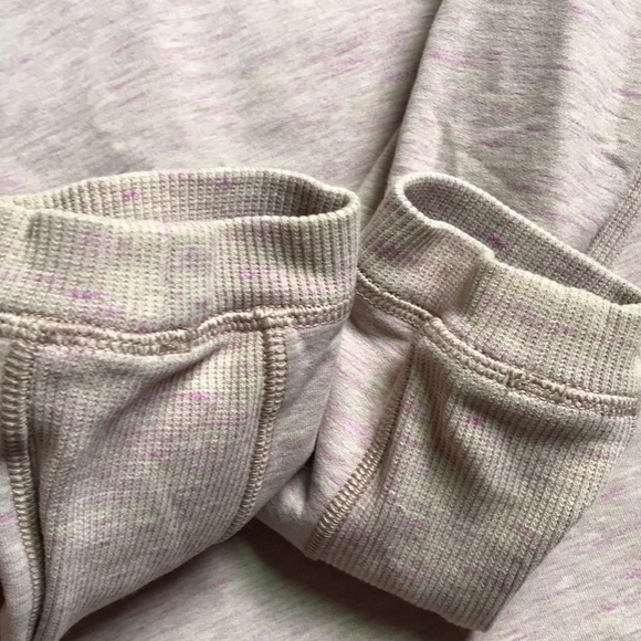 Lululemon Athletica - Picture 12 of 16